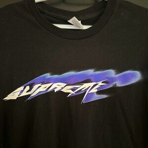 Supreme T-shirt